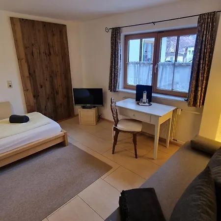 Fux Hotel 3*